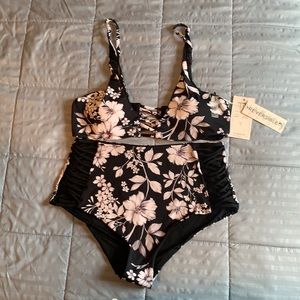 Tinibikini reversible full coverage bikini NWT XL